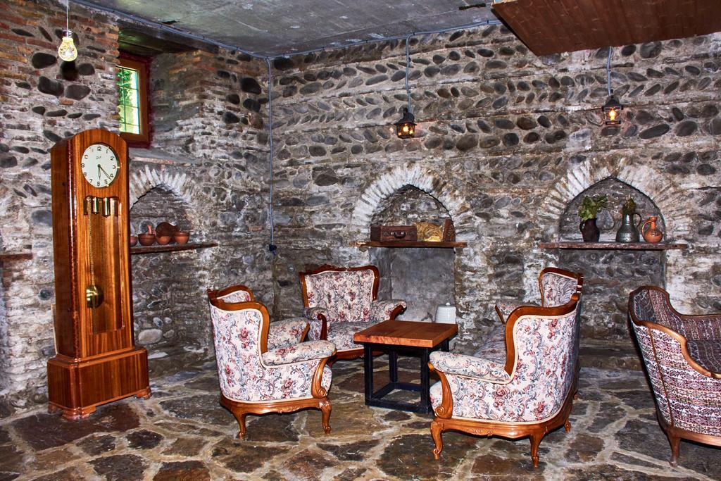 Guest House Savane Gori Buitenkant foto